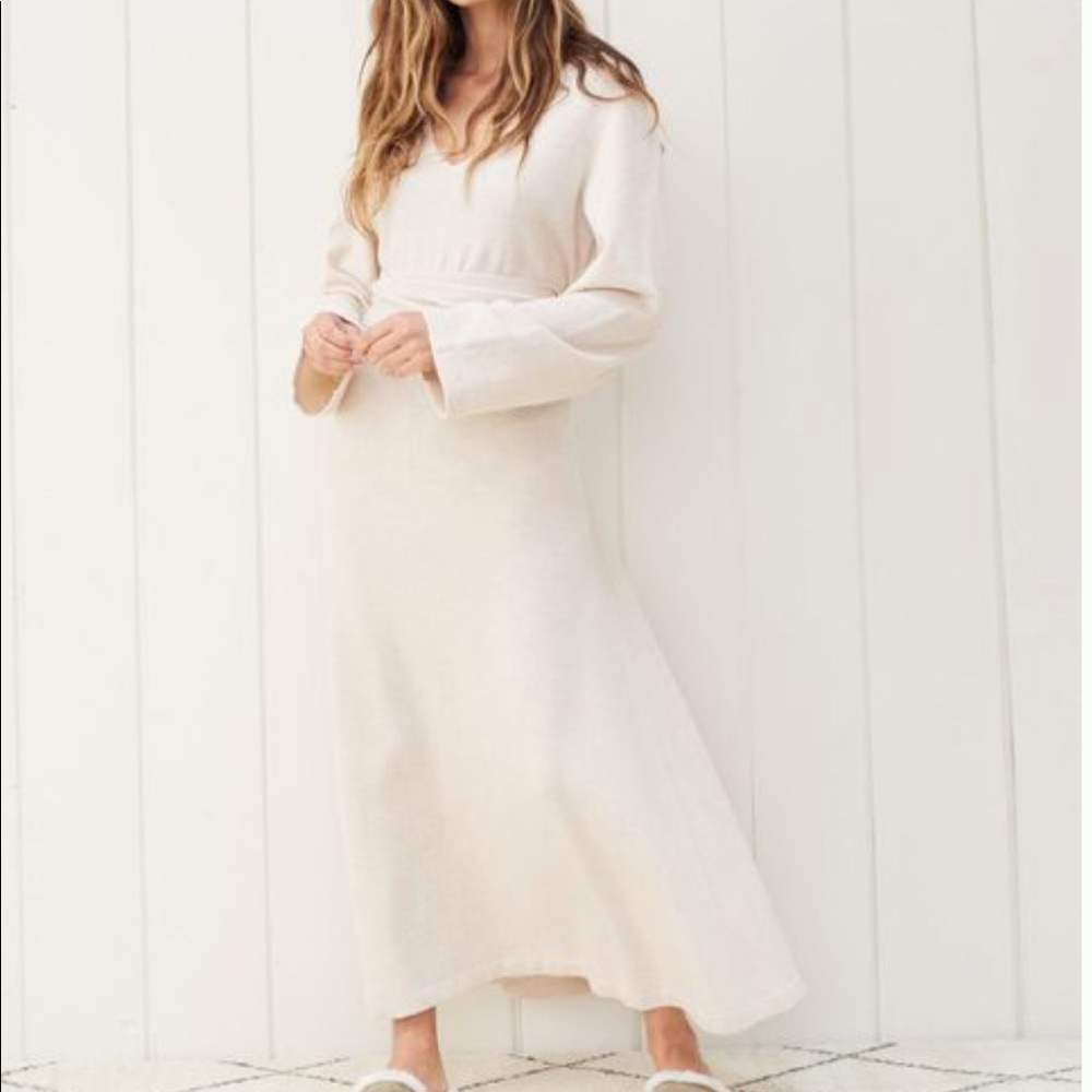 Jenni Kayne Kate dress in Oatmeal - size M. Never worn but tags removed.